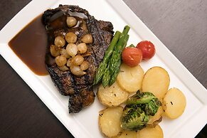 DoubleTree by Hilton Sterling - Dulles Airport