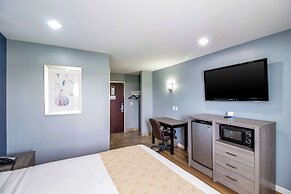 Rodeway Inn & Suites Port Arthur - Groves