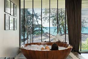 Nikki Beach Resort & Spa