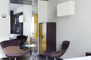 Comfort Hotel Square