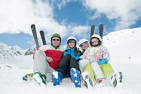 Best Western Premier Marina Las Condes