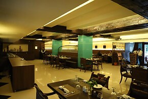 Grand Heritage Narmada Jacksons