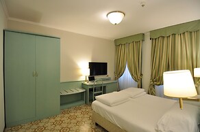 Hotel Moderno