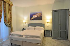 Hotel Moderno