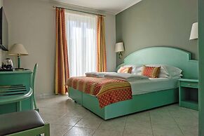 Cavour 30TRE - Hotel Moderno