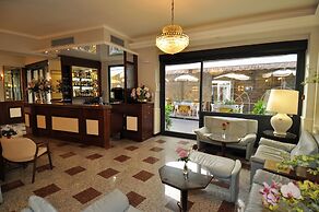 Hotel Moderno