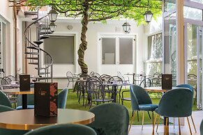 Cavour 30TRE - Hotel Moderno
