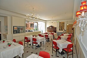Hotel Moderno