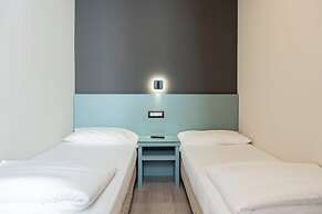 Cavour 30TRE - Hotel Moderno