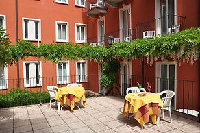 Hotel Moderno