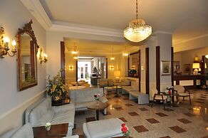 Hotel Moderno
