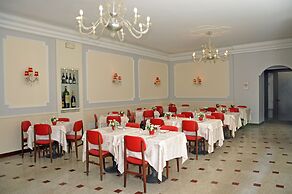 Hotel Moderno