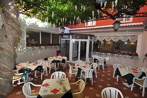 Hotel Moderno