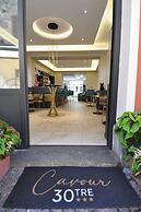 Cavour 30TRE - Hotel Moderno