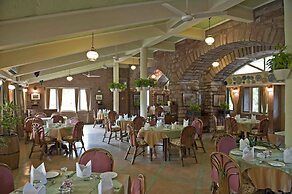 WelcomHeritage Bal Samand Lake Palace