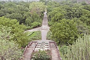 WelcomHeritage Bal Samand Lake Palace