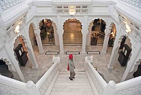 WelcomHeritage Bal Samand Lake Palace