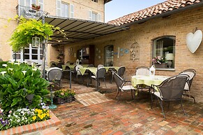 Castello di Razzano, The Originals Relais (Relais du Silence)