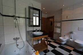 Hotel Goldener Hirsch