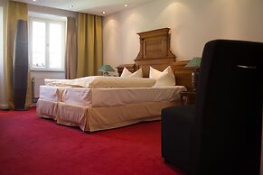 Hotel Goldener Hirsch