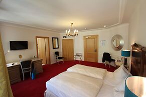 Hotel Goldener Hirsch