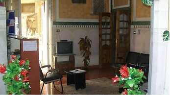 Regent House - Hostel