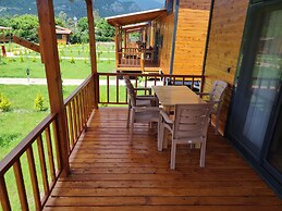 Ugur Pansiyon Çirali