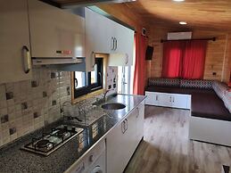 Ugur Pansiyon Çirali