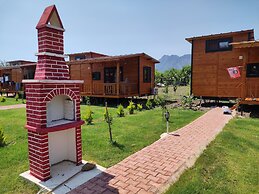 Ugur Pansiyon Çirali