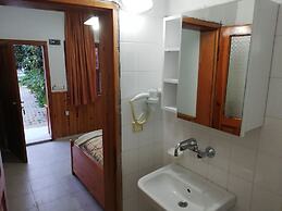 Ugur Pansiyon Çirali