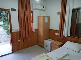 Ugur Pansiyon Çirali