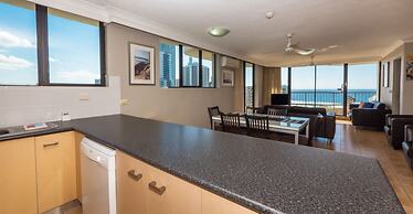 Aristocrat Apartments