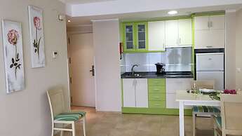 Apartamentos Esmeralda Suites