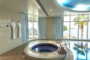 Royal Beach Hotel and Resort