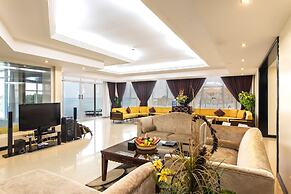 Royal Beach Hotel and Resort