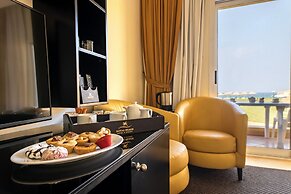 Royal Beach Hotel and Resort