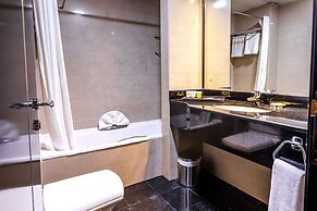 Royal Beach Hotel and Resort