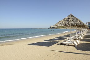 Royal Beach Hotel and Resort