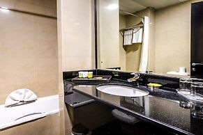 Royal Beach Hotel and Resort