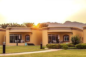 Royal Beach Hotel and Resort