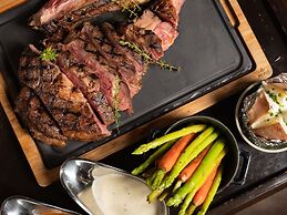 Sofitel Phnom Penh Phokeethra