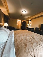 Velora Hinton, Ascend Hotel Collection