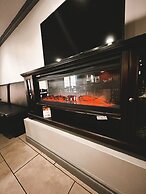 Velora Hinton, Ascend Hotel Collection