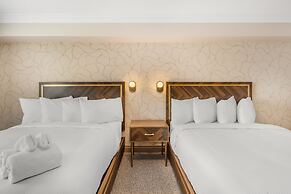 Velora Hinton, an Ascend Collection Hotel