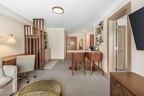 Velora Hinton, an Ascend Collection Hotel