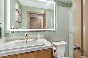 Velora Hinton, an Ascend Collection Hotel