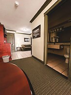 Velora Hinton, Ascend Hotel Collection