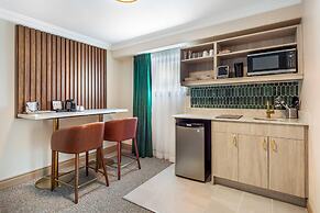 Velora Hinton, an Ascend Collection Hotel