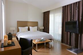 Chloe Hotel