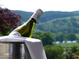 Sawrey House Country Hotel